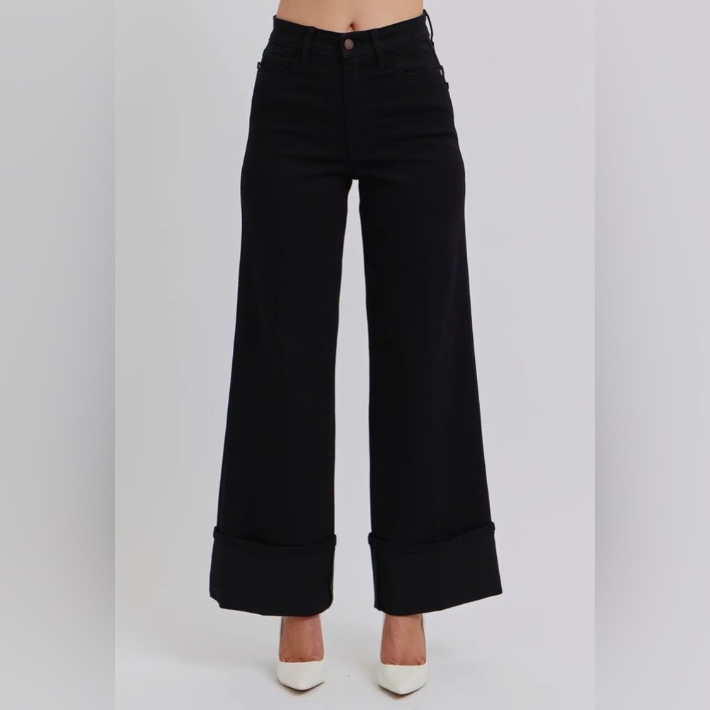 Wide Leg Cuffed Black Women's Jeans
